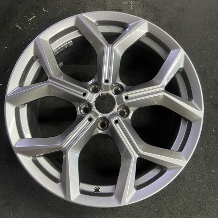 19" BMW X3 20 19x7.5 , 5 spoke, Y spoke design, dark gray Original OEM Wheel Rim - Angle View