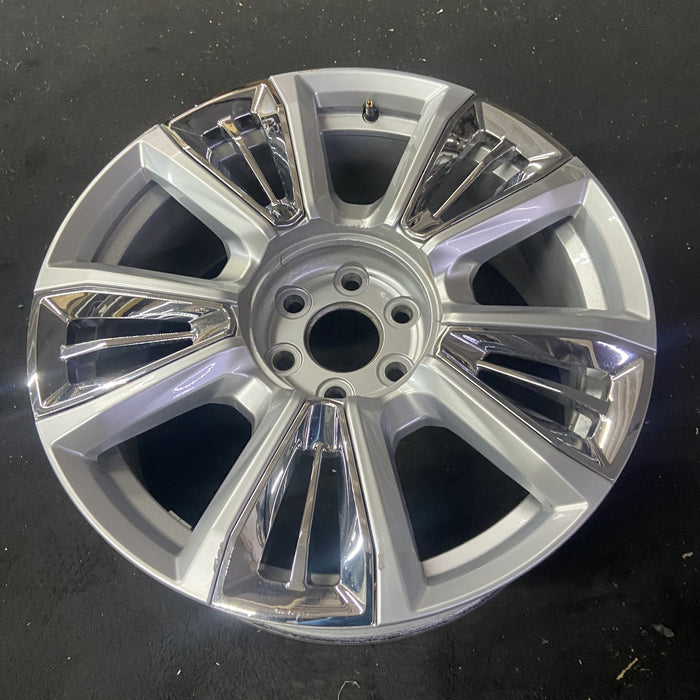 22" SIERRA 1500 PICKUP 23 22x9, raised spoke, 10 spoke, opt RPT Original OEM - Close-Up Detail