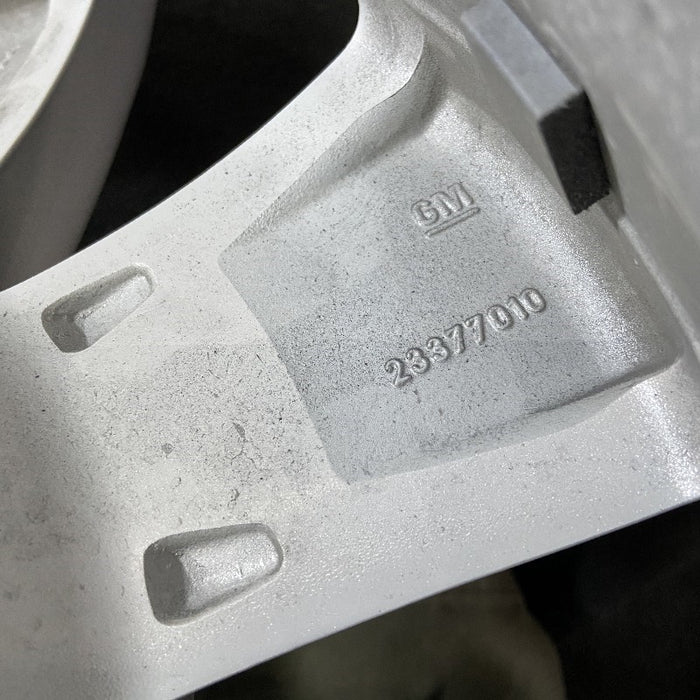 17" SIERRA 1500 PICKUP 19 , 17x8, alloy Original OEM Wheel Rim