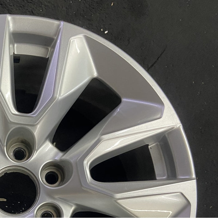 20" SIERRA 1500 PICKUP 19 20x9 10 spoke opt NZP Original OEM Wheel Rim - Close-Up Detail