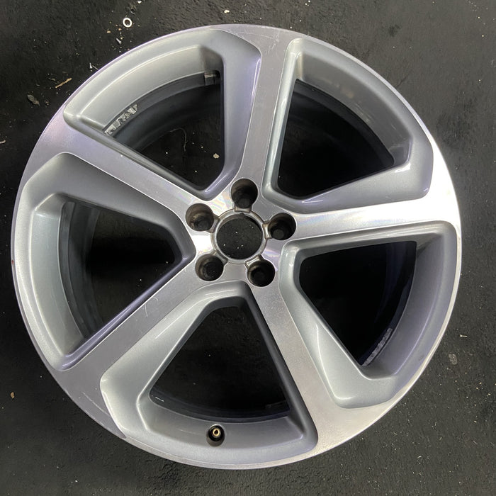 20" AUDI Q5 13-16 20x8.5, 5 spoke, arm spoke Original OEM Wheel Rim - Angle View