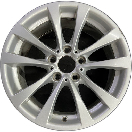17" BMW 320i 12-13 , 17x7.5 , 5 spoke, V spoke, narrow spoke edge Original OEM - Front View
