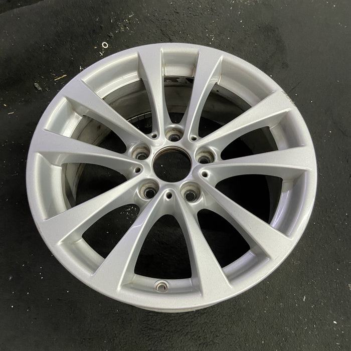 17" BMW 320i 12-13 , 17x7.5 , 5 spoke, V spoke, narrow spoke edge Original OEM - Side Profile