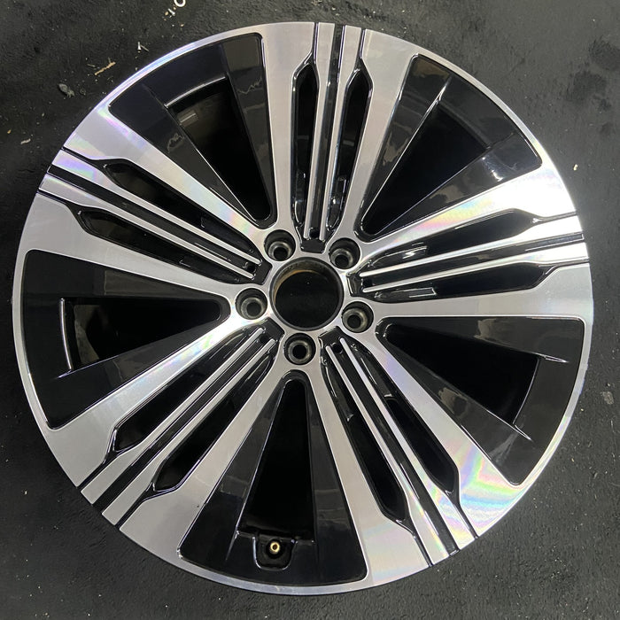 20" EQS-CLASS 22-25 297 Type, 20x8.5 , triple spoke Original OEM Wheel Rim - Angle View
