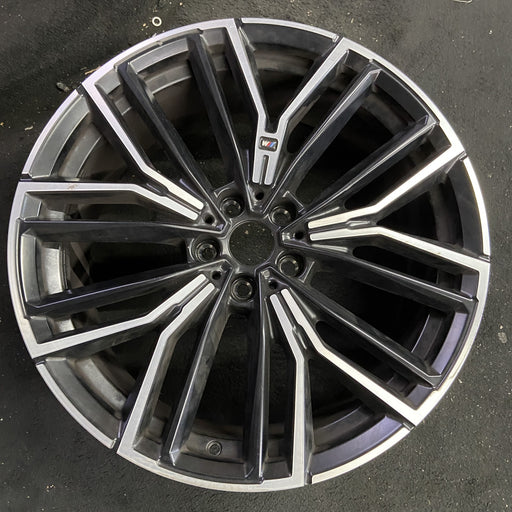 20" 530e 21-23 20x9, Original OEM Wheel Rim - Angle View