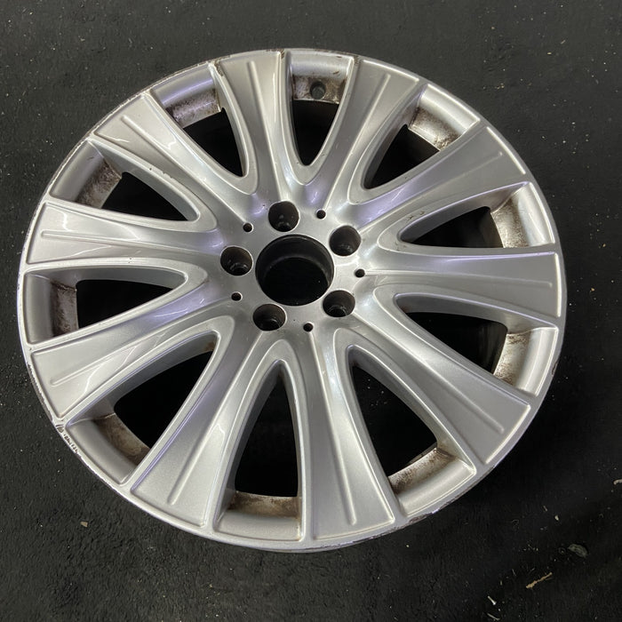 18" MERCEDES S-CLASS 14 222 Type; S550, 18x8 Original OEM Wheel Rim - Close-Up Detail