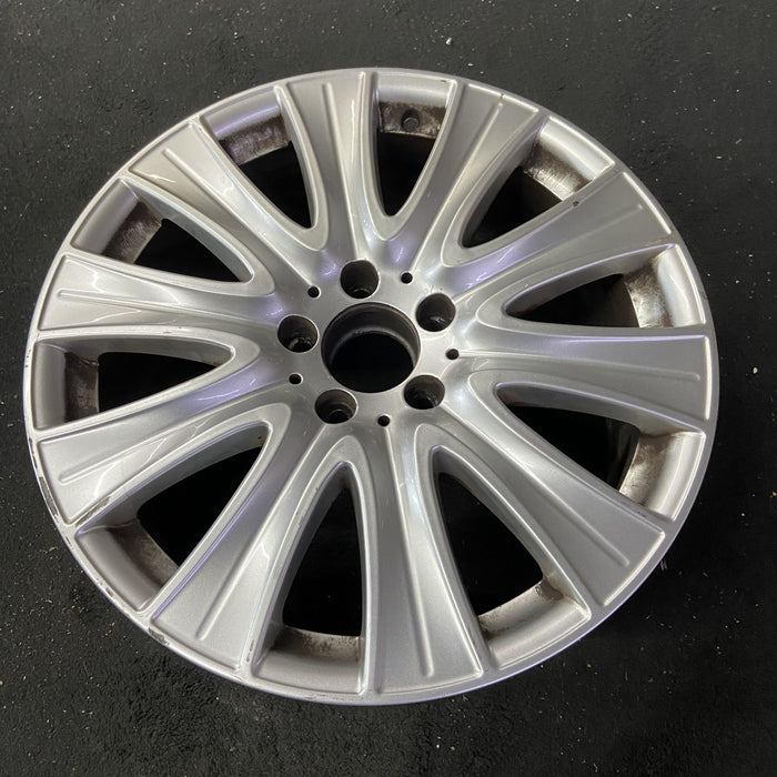 18" MERCEDES S-CLASS 14 222 Type; S550, 18x8 Original OEM Wheel Rim - Close-Up Detail