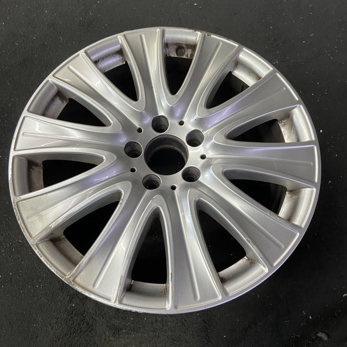 18" MERCEDES S-CLASS 14 222 Type; S550, 18x8 Original OEM Wheel Rim - Close-Up Detail