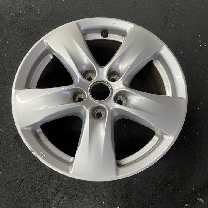 16" QUEST 11-17 16x7 Original OEM Wheel Rim - Close-Up Detail