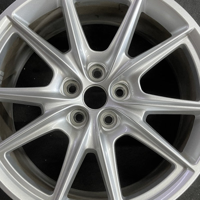 19" MUSTANG 24-25 19x8.5, , V spoke Original OEM Wheel Rim - Angle View