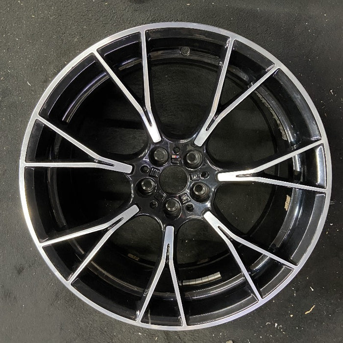 20" BMW M5 19-20 20x9.5 7 spoke Y spoke design Original OEM Wheel Rim - Front View