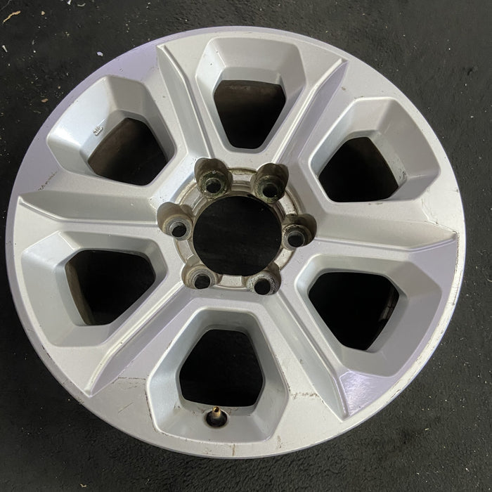 17" 4 RUNNER 14 17x7, alloy Original OEM Wheel Rim - Close-Up Detail