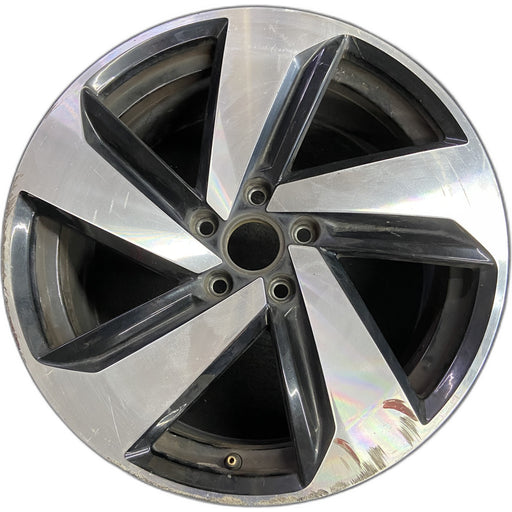 18" GOLF GTI 19-20 18x7.5 , , silver black, lug surround Original OEM Wheel Rim - Front View