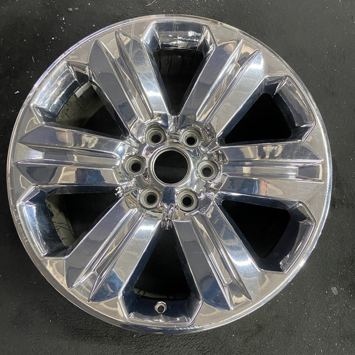 20" FORD F150 PICKUP 18-20 20x8.5, 6 spoke, chrome Original OEM Wheel Rim - Angle View