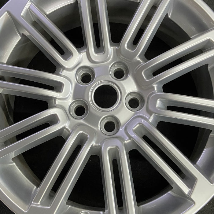 20" LR4 10-13 alloy 20x8.5 10 split spoke silver sparkle Original OEM Wheel Rim - Angle View