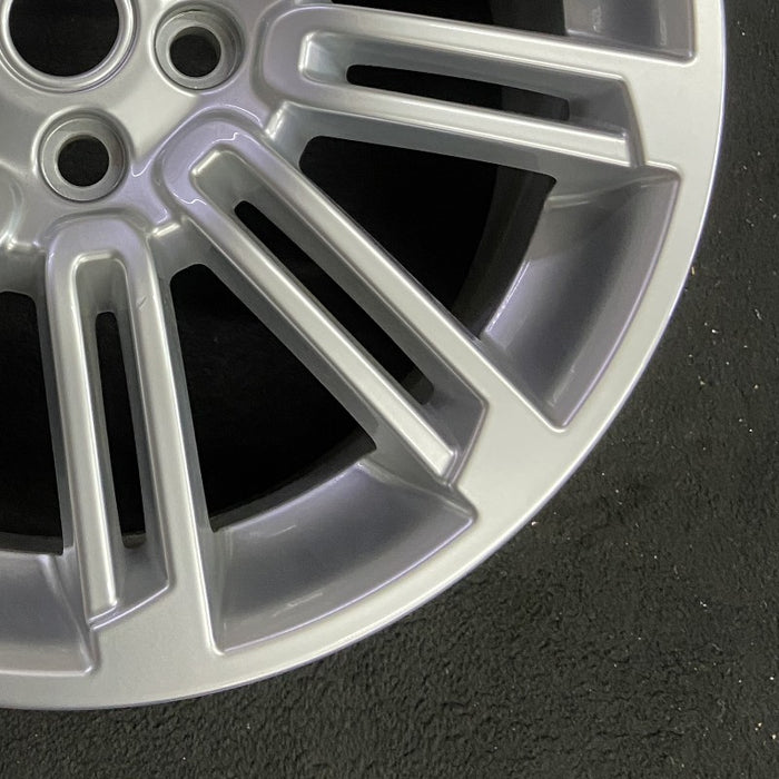 20" LR4 10-13 alloy 20x8.5 10 split spoke silver sparkle Original OEM Wheel Rim - Back View