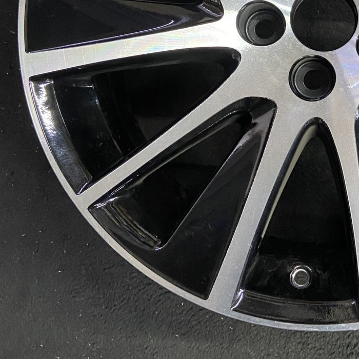 19" HIGHLANDER 17-18 19x7.5 alloy 12 spoke black inlay Original OEM Wheel Rim - Additional View