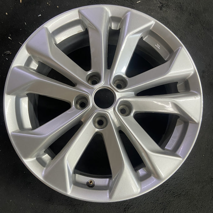 17" ROGUE 14-15 17x7, alloy , VIN 5 Original OEM Wheel Rim - Additional View