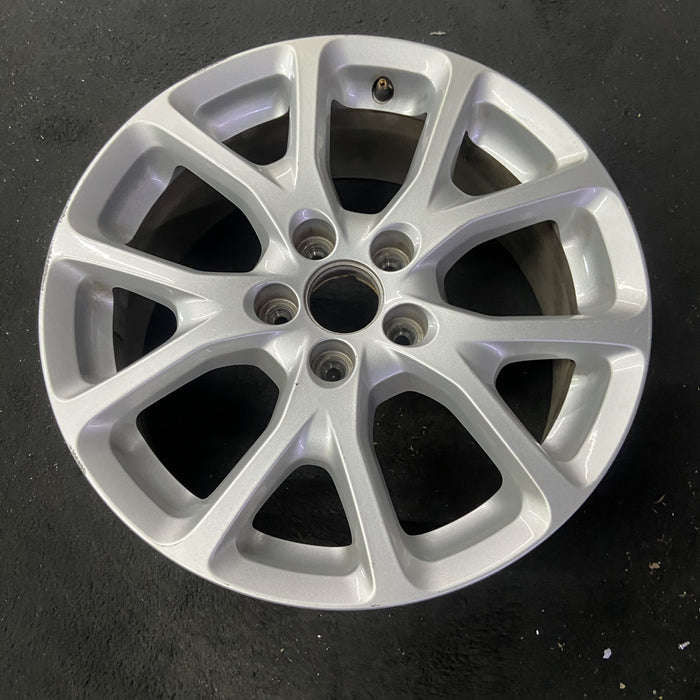 17" CHEROKEE 14-17 17x7, aluminum Original OEM Wheel Rim - Close-Up Detail