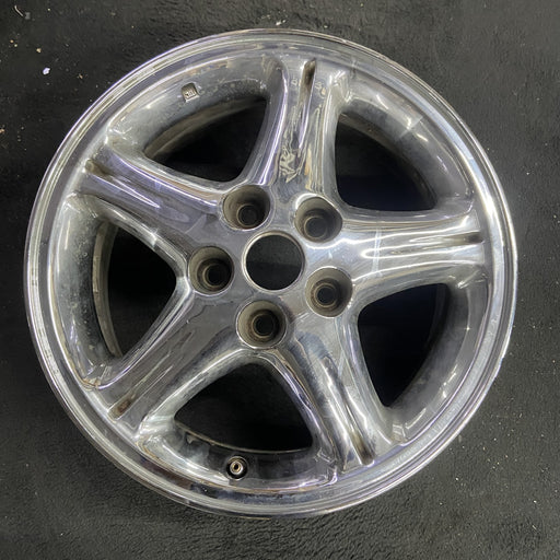 16" MAXIMA 97-98 16x6.5, Original OEM Wheel Rim - Angle View