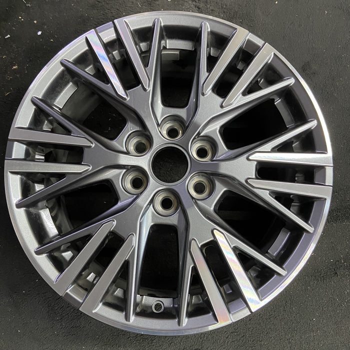 18" TRAVERSE 24 , 18x7.5, gray Original OEM Wheel Rim - Angle View