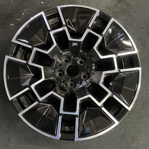 19" BMW 430i 25 19x8.5 7 spoke Original OEM Wheel Rim - Front View