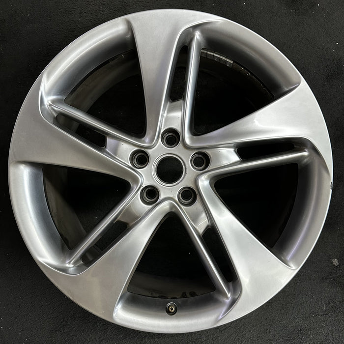 20" CASCADA 17-19 20x8.5, , , opt Q7G Original OEM Wheel Rim - Angle View