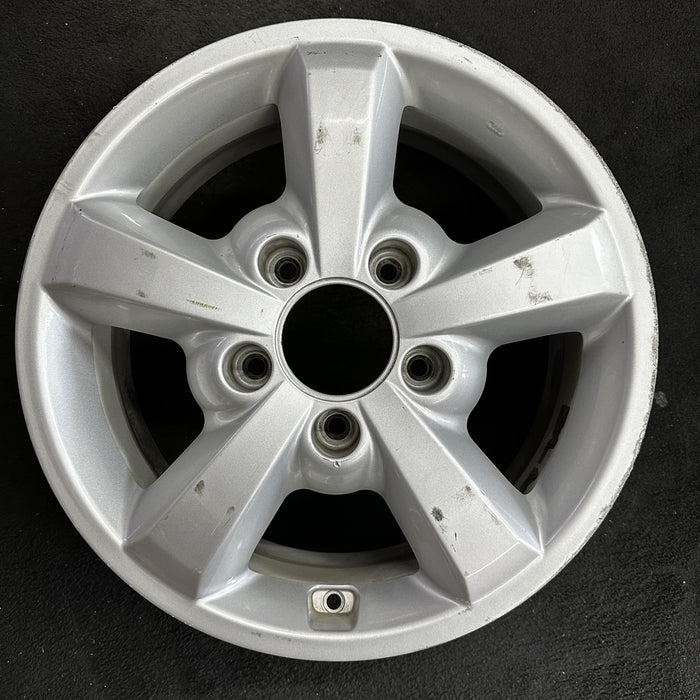 17" SORENTO 07-09 17x7 Original OEM Wheel Rim - Angle View