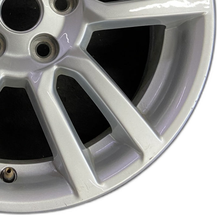 16" SONIC 12-16 16x6 silver Original OEM Wheel Rim - Close-Up Detail