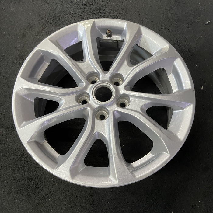 17" EQUINOX 18-21 17x7 Original OEM Wheel Rim - Close-Up Detail