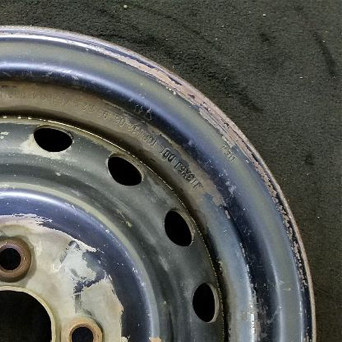 13" 200SX 95-98 13x5, steel Original OEM Wheel Rim - Close-Up Detail