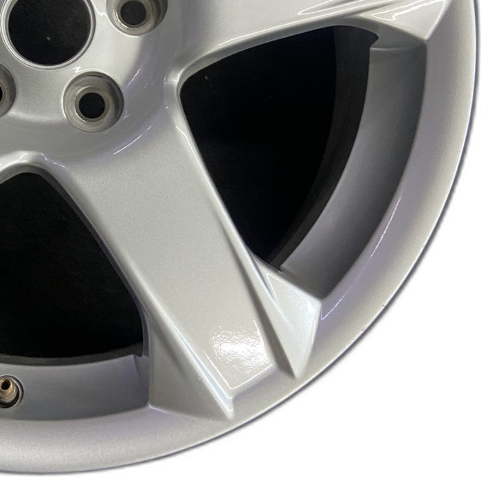 17" SONIC 12 17x6.5 silver Original OEM Wheel Rim - Close-Up Detail