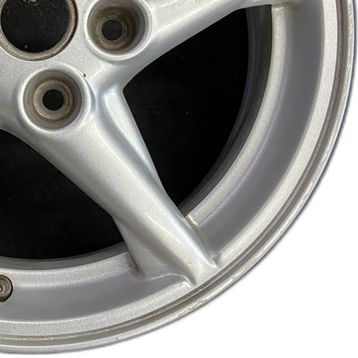 16" GRAND PRIX 99 16x6.5 aluminum 5 spoke off-set sparkle silver Original OEM - Close-Up Detail