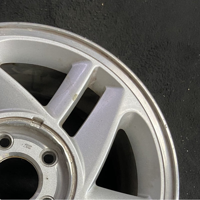 16" CAMARO 93-96 16x8 aluminum silver Original OEM Wheel Rim - Close-Up Detail