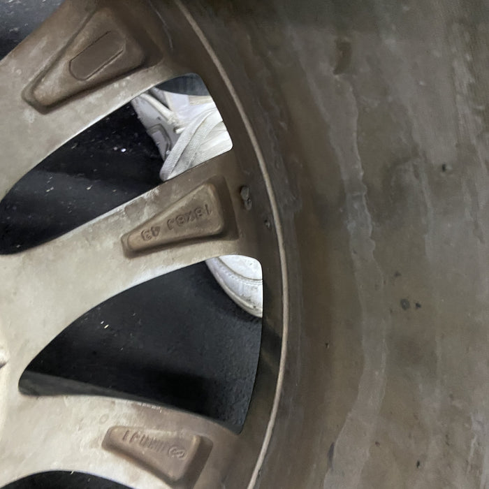 18" INFINITI Q70 15-19 18x8 , , SWB Original OEM Wheel Rim - Additional View
