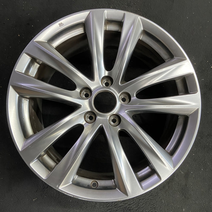 18" INFINITI Q70 15-19 18x8 , , SWB Original OEM Wheel Rim - Angle View