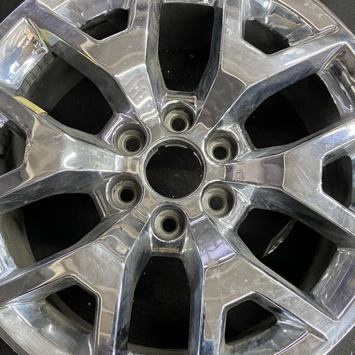 20" Original OEM Wheel Rim - Angle View
