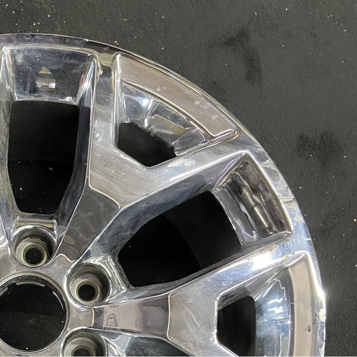 20" Original OEM Wheel Rim - Close-Up Detail