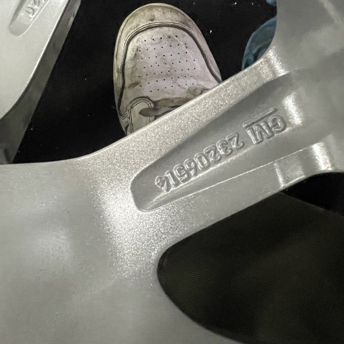 17" EQUINOX 18-21 17x7 Original OEM Wheel Rim - Additional View
