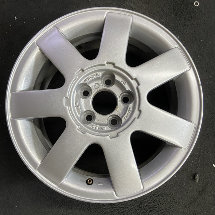 15" GOLF 97-98 15x6.5 , 7 spoke Original OEM Wheel Rim - Angle View