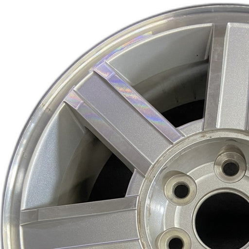 18" ESCALADE 07-09 18x8 7 spoke machined finish opt PW2 Original OEM Wheel Rim - Angle View