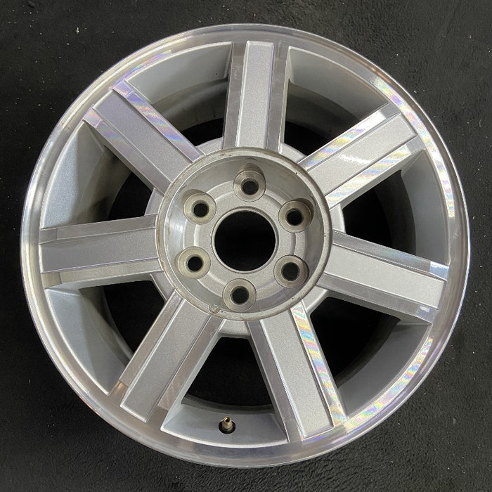 18" ESCALADE 07-09 18x8 7 spoke machined finish opt PW2 Original OEM Wheel Rim - Additional View