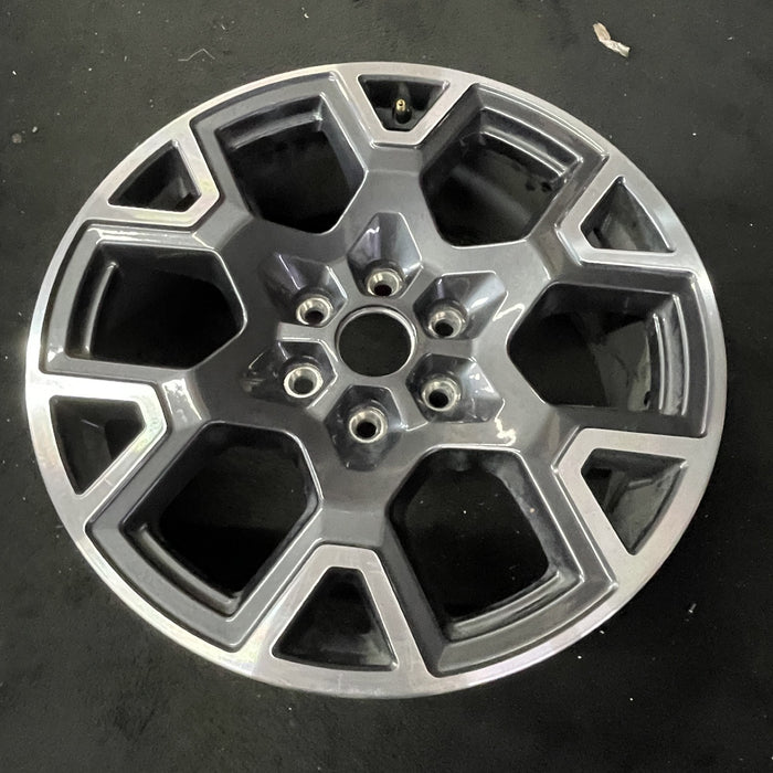 20" FORD F150 PICKUP 25 20x8.5, , single spoke, , silver Original OEM Wheel Rim - Close-Up Detail