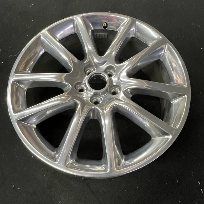 19" MKZ 13-14 19x8 , 10 spoke Original OEM Wheel Rim - Close-Up Detail