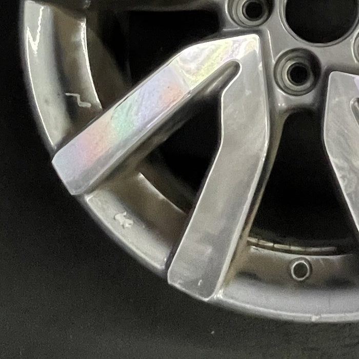 18" PILOT 19 18x8 alloy 5 V spoke factory installed w/machined face Original - Additional View