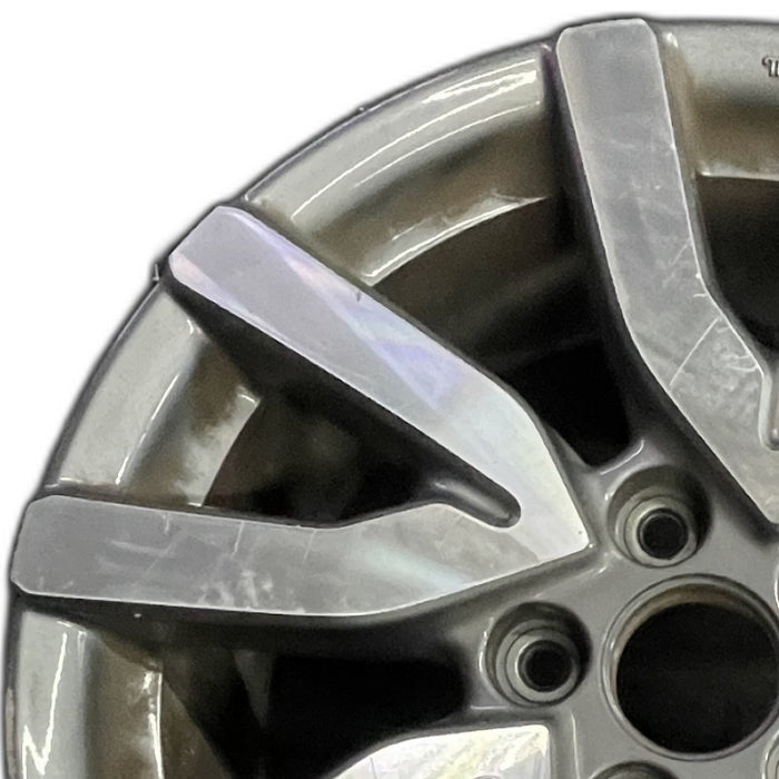 18" PILOT 19 18x8 alloy 5 V spoke factory installed w/machined face Original - Angle View