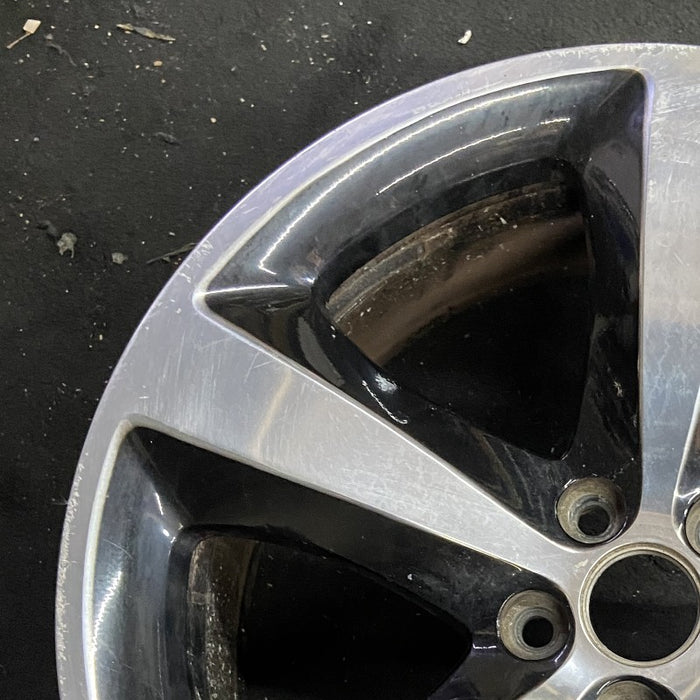 20" Original OEM Wheel Rim - Side Profile