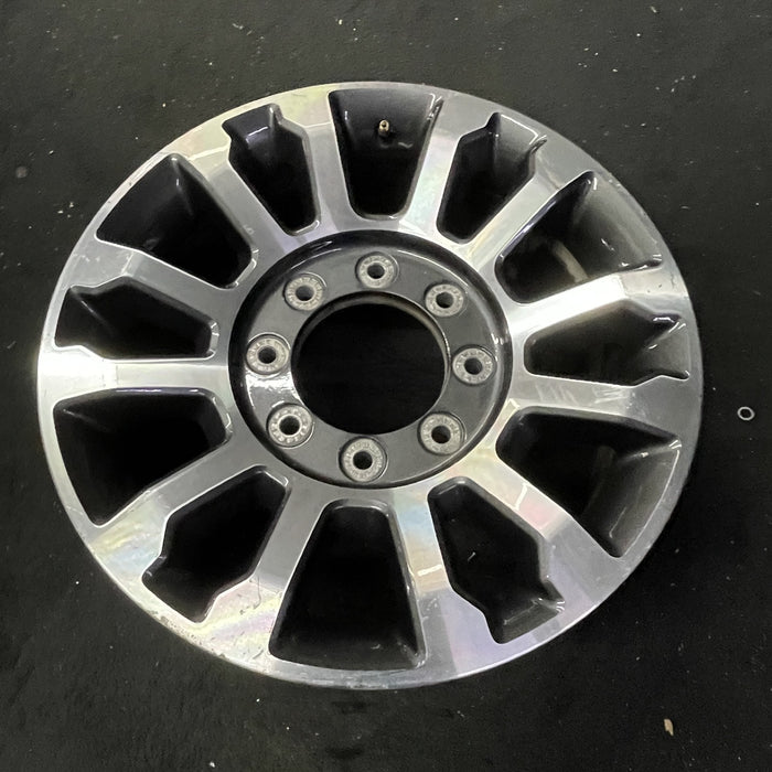 18" FORD F250SD PICKUP 20 18x8, aluminum, 12 spoke , Original OEM Wheel Rim - Close-Up Detail