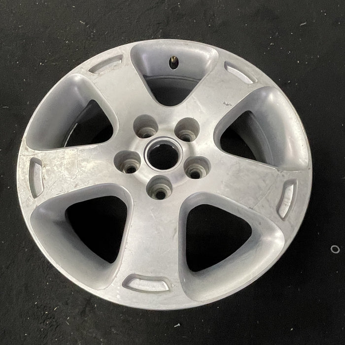 16" HHR 06-07 16x6.5, aluminum, , machined finish Original OEM Wheel Rim - Close-Up Detail