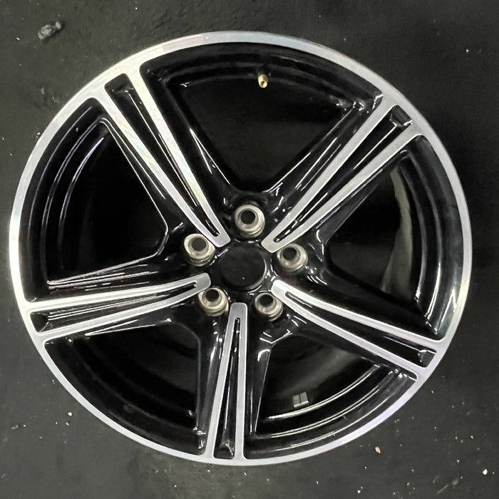 18" MUSTANG 24-25 18x8, Original OEM Wheel Rim - Side Profile
